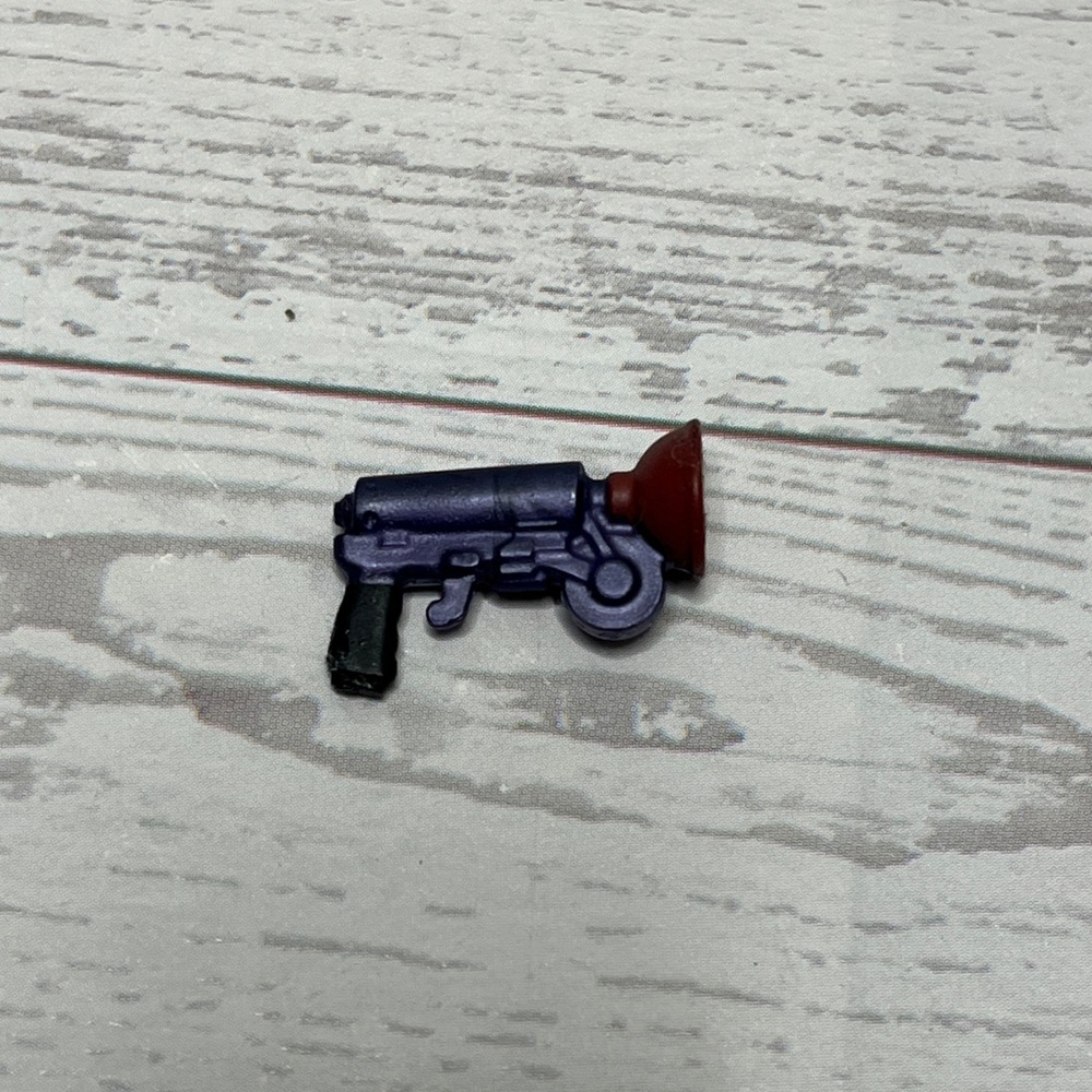 Fortnite Grappler Gun Accessory for 4 Inch Action Figures Purple Red Plunger